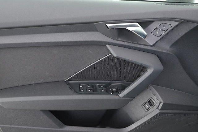 Audi A3 Limousine 35 TDI S tronic line Navi 17 Zoll Virtual Cockpit DAB 