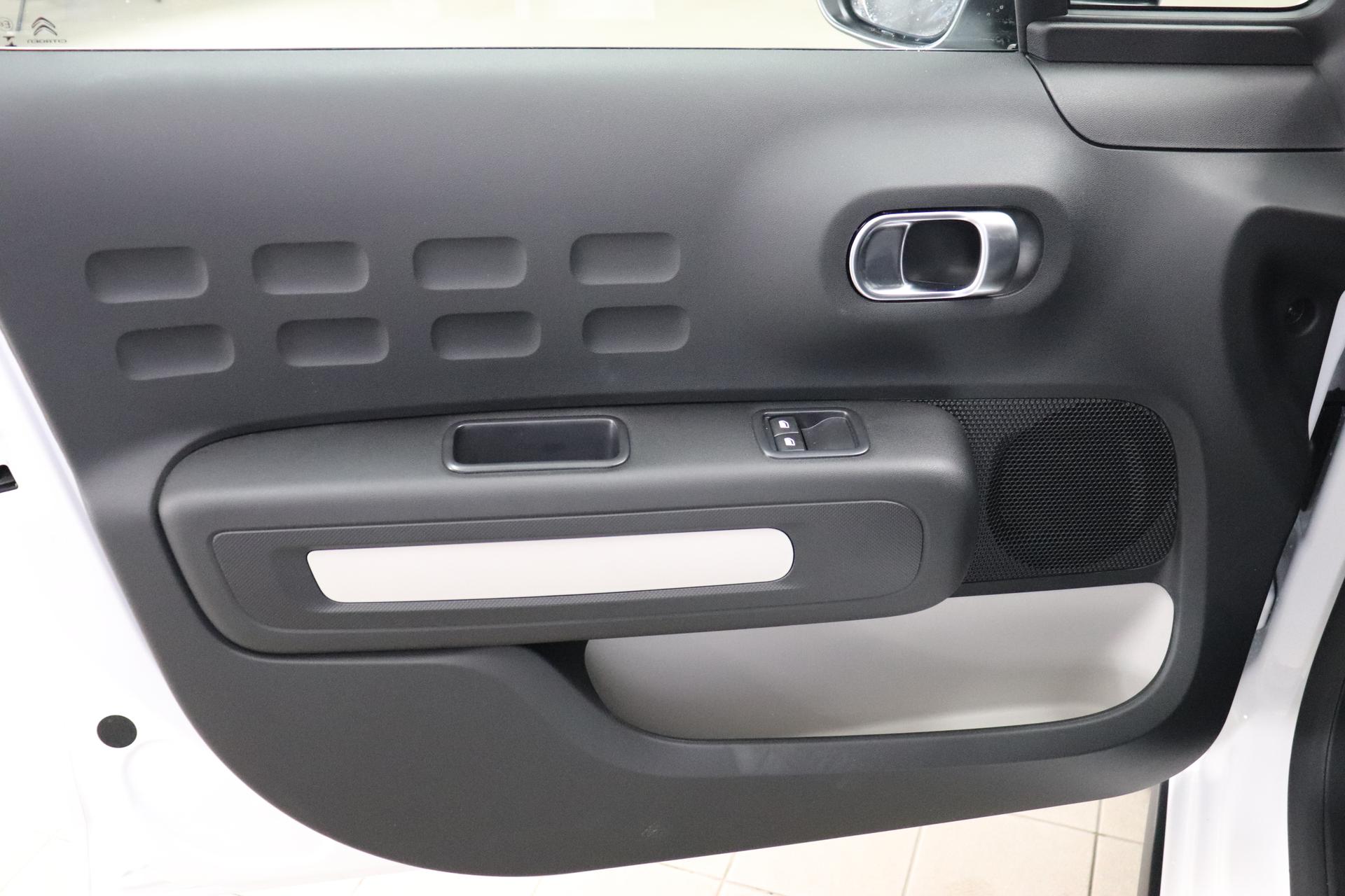 Citroën C3 FEEL PACK 1,2 8V Radio mit 7-HD-Touchscreen, USB, Tempomat,  Nebelscheinwerfer, Außenspiegel elektrisch verstellbar, Klimaautomatik,  Apple Carplay / Android Auto, 16 Zoll Felgen uvm. günstiger kaufen