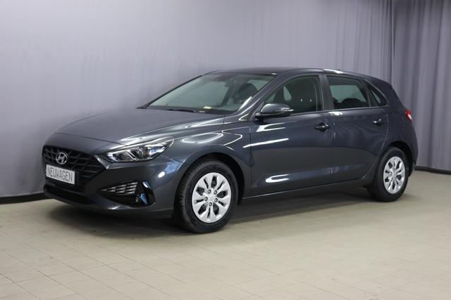 Hyundai i30 - Pure 1,5 Ltr. - 81 kW KAT, LED-Tagfahrlicht, DAA Müdigkeitserkennung, Berganfahrhilfe (HAC), Bluetooth-Einheit, Zentralverriegelung mit Fernbedienung, Klimaanlage, Fensterheber elektrisch, ISG Start/Stopp Automatik, Projektionsscheinwerfer und Positio