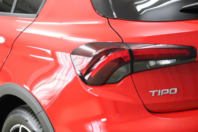 Tipo 5-Türer MY22 TIPO 5-Türer (RED) 1.0 74kW (100PS) 168 Passione Rot