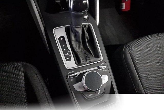 Audi Q2 35 TFSI S-Tronic S line Navi LED Sitzh.v. LM17 