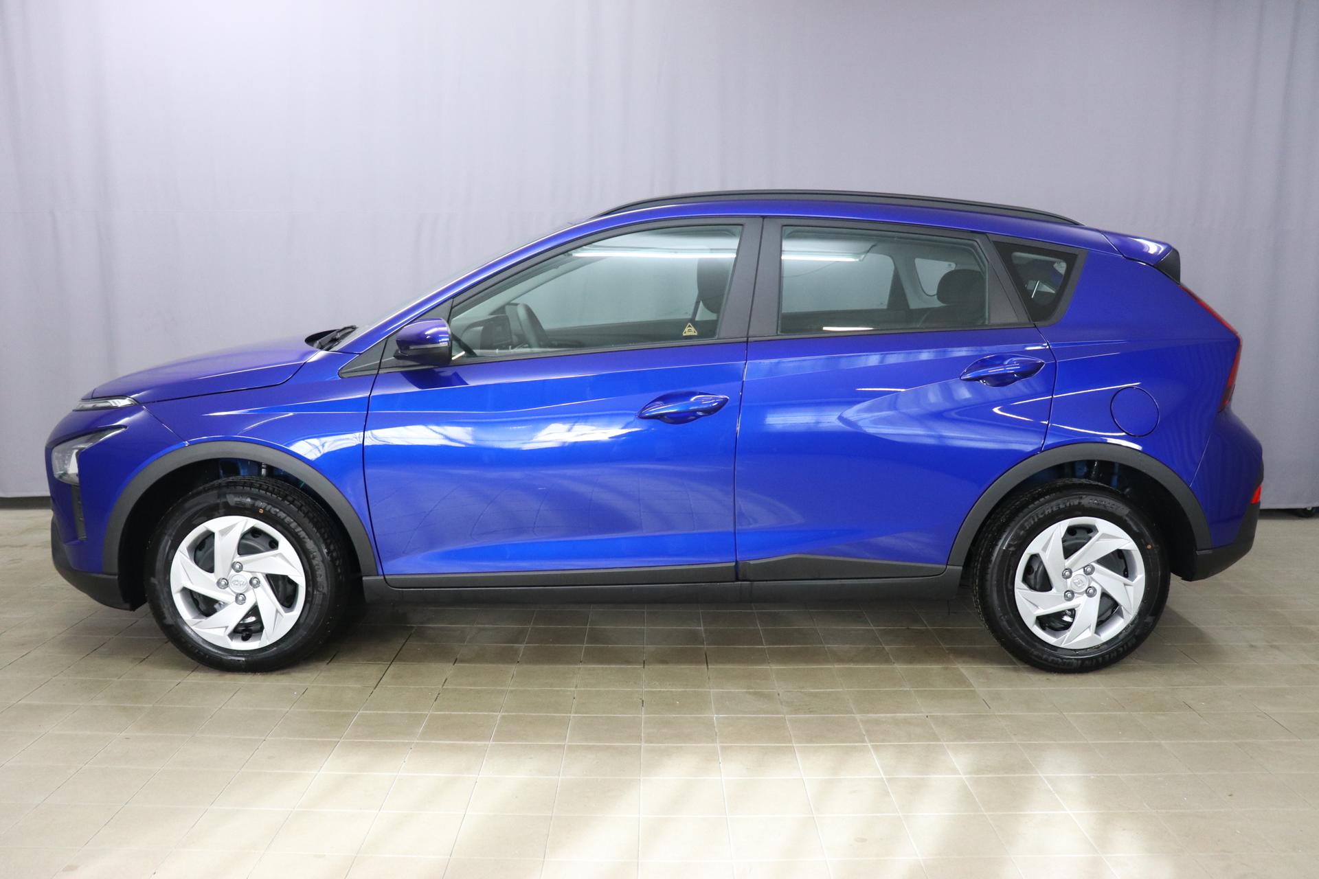 Hyundai Bayon 1.2 62kW Comfort			Intense Blue	Stoff Serie Schwarz 