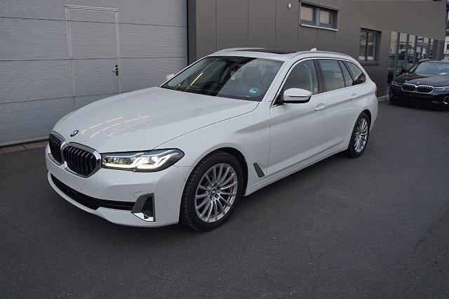 BMW 5er Touring - 520 d Luxury Line*UPE 75.430*HeadUp*Pano