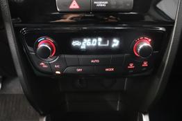 Suzuki Vitara 1.4 Hybrid 2WD 129PS ComfortAtlantis Türkis Pearl Metallic	Stoff	