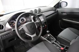 Suzuki Vitara 1.4 Hybrid 2WD 129PS ComfortAtlantis Türkis Pearl Metallic	Stoff	