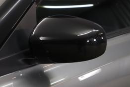 Suzuki Vitara 1.4 Hybrid 2WD 129PS ComfortGalactic Gray Metallic/ Dach Cosmic Black Pearl	Stoff	