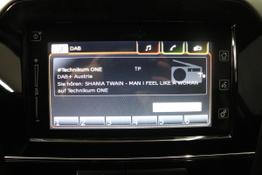 Suzuki Vitara 1.4 Hybrid 2WD 129PS ComfortGalactic Gray Metallic/ Dach Cosmic Black Pearl	Stoff	