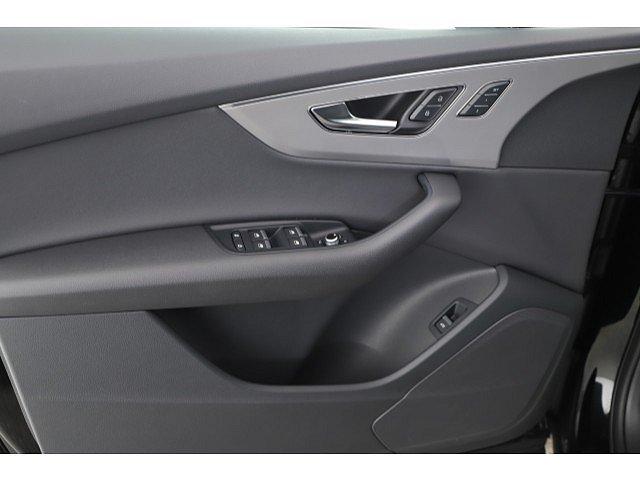 Audi Q7 50 TDI Q Tip S line Luft Matrix 20 Zoll Standhzg. HuD Leder Rear View 