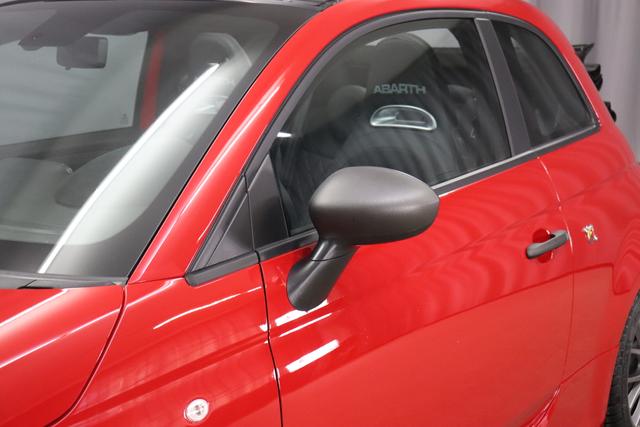 695C Turismo MY22 1.4 T-Jet 132kW (180PS) 111 Passione Rot 557