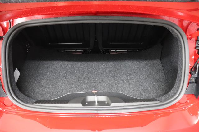 695C Turismo MY22 1.4 T-Jet 132kW (180PS) 111 Passione Rot 557
