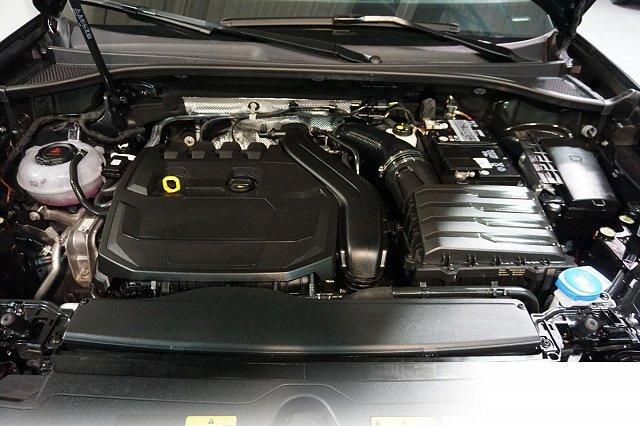 Audi Q3 35 TFSI S tronic OPF line Navi LED eHeckklappe Kamera AHK LM18 