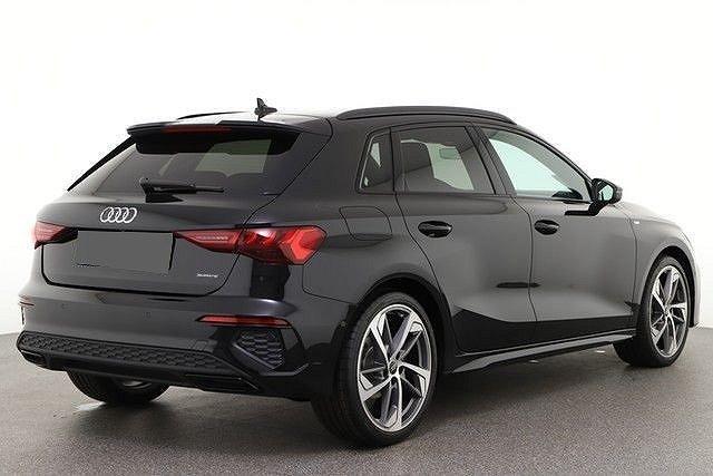 Audi A3 Sportback 40 TDI quattro S tronic line 19`Assist. Matrix MMI plus BO Optik schwarz 