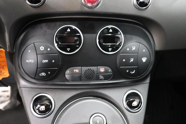 MY22 595 1.4 T-Jet 121 kW (165 PS) Dualogic 268 - Gara Weiß 557 - Integral-Sportsitze Leder Schwarz 830353
