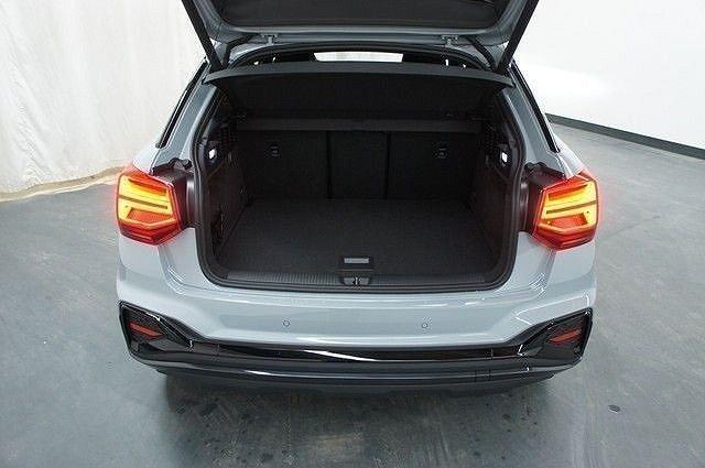 Audi Q2 S line 35 TFSI S-tronic S-LINE NAVI MATRIX 
