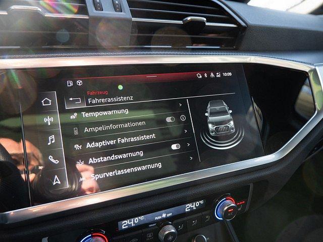 Audi Q3 45 TFSI e S line AHK Pano Matrix ACC Navi Kam 