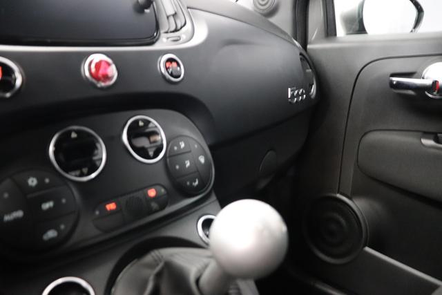 595C Turismo MY22 1.4 T-Jet 121kW (165 PS)695 - Record Grau 379- Integral-Sportsitze Stoff Schwarz/Verdeck Schwarz "3L2 Linea F595 3L4 Tech Paket 499 Reifenreparaturset Kit ""Fix&Go"" 5DP Record Grau 925 Windschott 9SV"