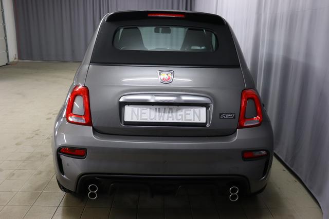 595C Turismo MY22 1.4 T-Jet 121kW (165 PS)695 - Record Grau 379- Integral-Sportsitze Stoff Schwarz/Verdeck Schwarz "3L2 Linea F595 3L4 Tech Paket 499 Reifenreparaturset Kit ""Fix&Go"" 5DP Record Grau 925 Windschott 9SV"