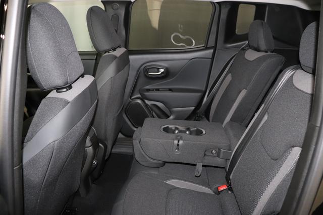 Jeep Renegade 1.5 T4 DCT7 e-Hybrid Limited 1469 96 kW601 - Solid Black 020 Stoff Schwarz "Navigationssystem 2T2 Funktions-Paket CommandView® Panorama-Glasschiebedach 7KS Winter-Paket UGM Uconnect Smartouch 8.4 mit 8,4""-Touchscreen, Navigationssystem, Bluetooth, AUX-IN-und USB sowie DAB, Apple CarPlay&Android Auto und LIVE Services 070 Seitenscheiben hinten und Heckscheibe verdunkelt 5CK Solid Black"