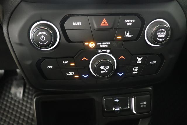 Jeep Renegade 1.0 T3 GSE Limited 999 88 kW503 Sting Grey 020 Stoff schwarz "2T2 Funktions-Paket CommandView® Panorama-Glasschiebedach 2Y7 Business-Paket 7KS Winter-Paket 8CZ Sting Grey"