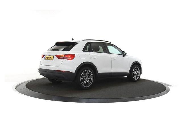Audi Q3 45 TFSI e Business edition 