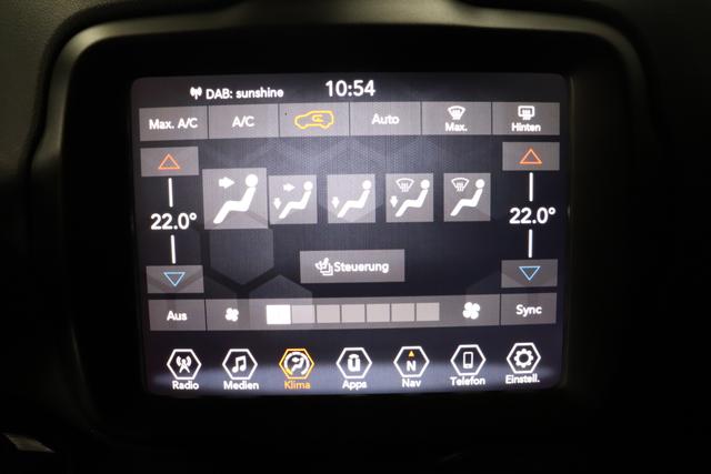 Jeep Renegade 1.5 T4 DCT7 e-Hybrid Limited 1469 96 kW470 Bikini Metallic Leder Schwarz "Navigationssystem 01K Design-Paket Black Pack 2XL Leder-Paket 2T2 Funktions-Paket 7KS Winter-Paket UGM Uconnect Smartouch 8.4 mit 8,4""-Touchscreen, Navigationssystem, Bluetooth, AUX-IN-und USB sowie DAB, Apple CarPlay&Android Auto und LIVE Services 070 Seitenscheiben hinten und Heckscheibe verdunkelt 108 18""-Leichtmetallfelgen, schwarz glänzend 470 Bikini Metallic"
