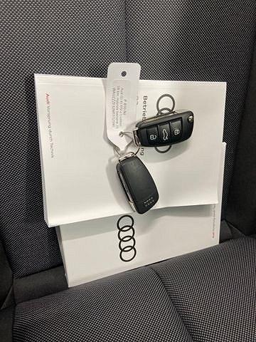 Audi Q3 45 TFSI e Business edition 