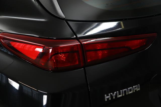 Hyundai Kona Classic 1.0 TDi Schalter Schwarz Stoff