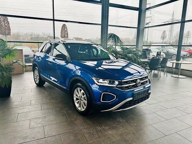 Volkswagen T-Roc - Style 1.5 Neues Modell SOFORT IQ Navi Kamera Winterpaket ACC