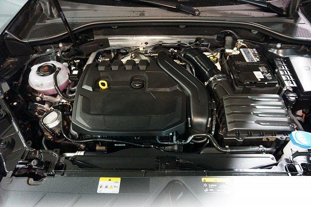 Audi Q2 35 TFSI S-Tronic S line Navi LED PDC LM17 