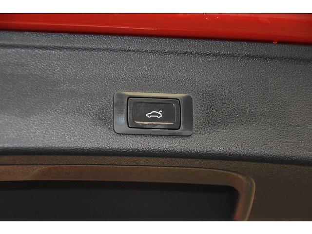 Audi A4 Avant 40 TFSI quattro S-tronic advanced LED/Navi/SpoSi 