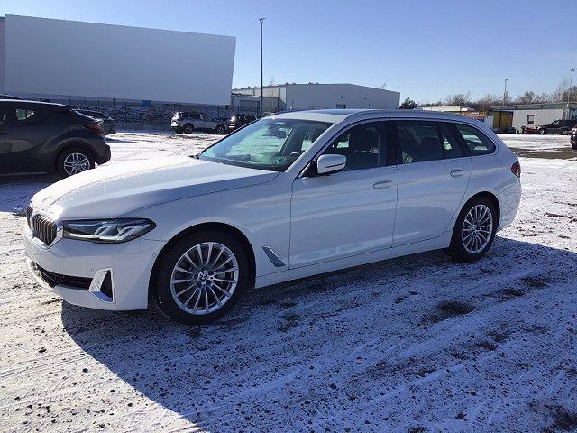 BMW 5er Touring - 530 i Luxury Line*UPE 80.220*HeadUp*Pano