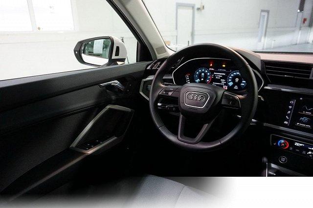 Audi Q3 35 TFSI S tronic Klimaauto LED Interface PDC Garantie 