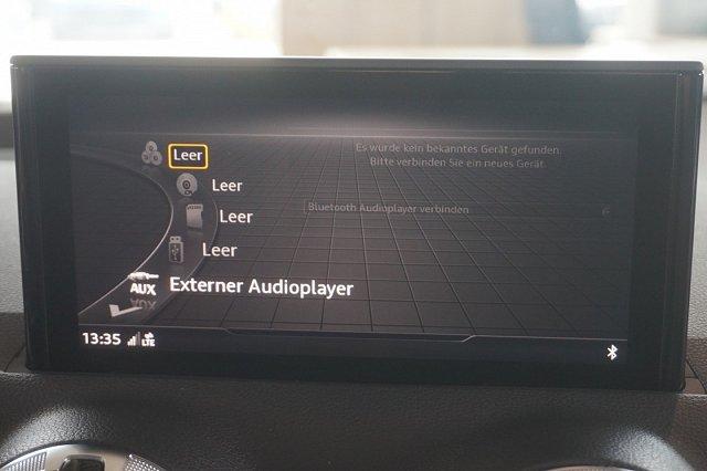 Audi Q2 S-LINE 35 TFSI*S-tro. Matrix-LED Leder Kamera 