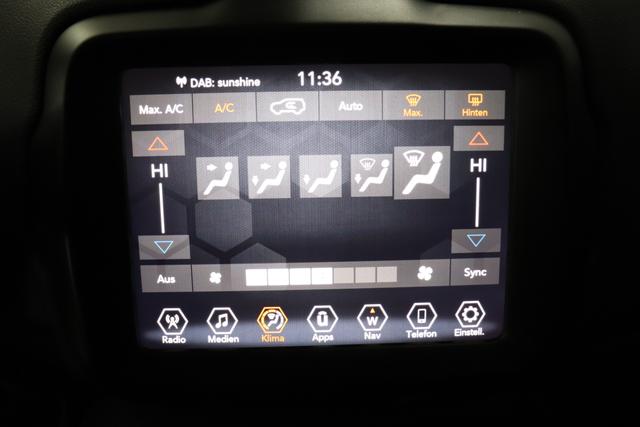 Jeep Renegade 1.5 T4 DCT7 e-Hybrid Longitude 1469 96 kW470 Bikini Metallic 015 Stoff Schwarz "61Q Bikini Metallic Business-Paket Longitude: Uconnect Smartouch 8.4 mit 8,4""-Touchscreen, Navigationssystem, Bluetooth, AUX-IN-und USB sowie DAB, Apple CarPlay&Android Auto und LIVE Services, Fahrersitz mit elektr. Lordosenstütze 2-fach verstellbar"