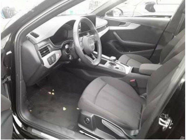 Audi A4 Limousine Lim. 40 TDI qu. s-tronic advanced 