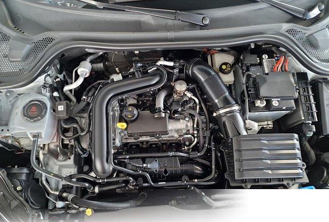 Audi A1 30 TFSI Sportback S tronic line Navi Klimaauto LM 