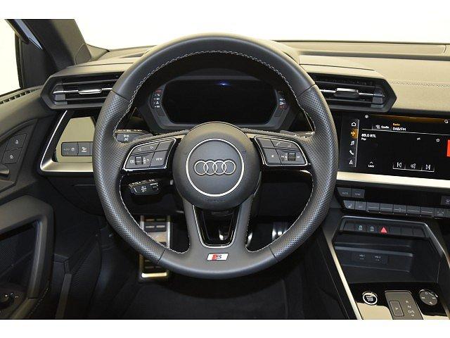 Audi A3 Sportback 40 TFSI quattro S-tronic advanced S line Interieur/Matrix 