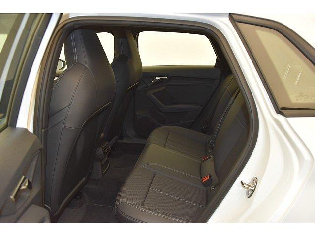 Audi A3 Sportback 40 TFSI quattro S-tronic advanced S line Interieur/Matrix 