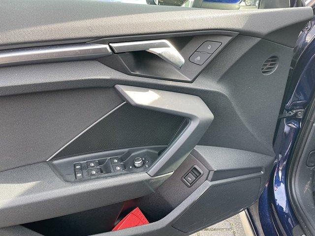 Audi A3 Limousine S line 35 TFSI LED Navi Sounds DAB 