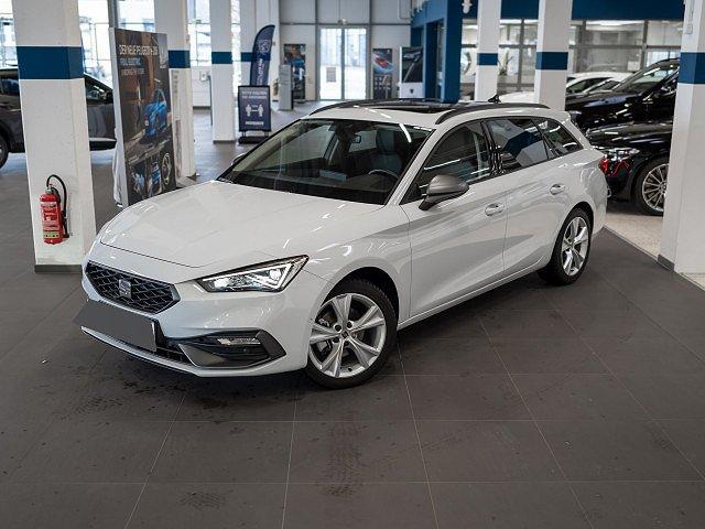 Seat Leon Sportstourer ST - FR AHK ACC LED Pano Navi Kamer