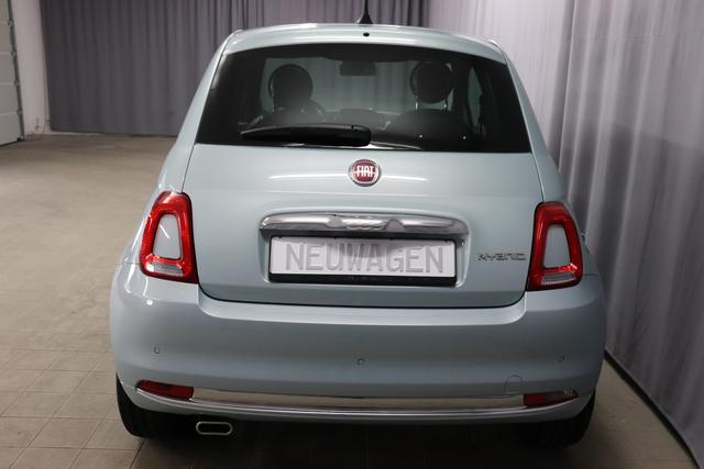 Fiat 500 DOLCEVITA Sie sparen 3.800 Euro 1,0 Hybrid, Tech-Paket - Radio mit 7"-Bildschirm Navigationssystem, Multifunktionslenkrad, Lichtsensor- und Regensensor, Klimaautomatik, 15"-Leichtmetallfelgen, Getönte Seitenscheiben hinten, Parksensoren hinten uvm. 