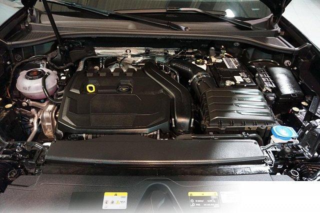Audi Q3 35 TFSI S-TRONIC S line Navi LED Pano Kamera LM19 