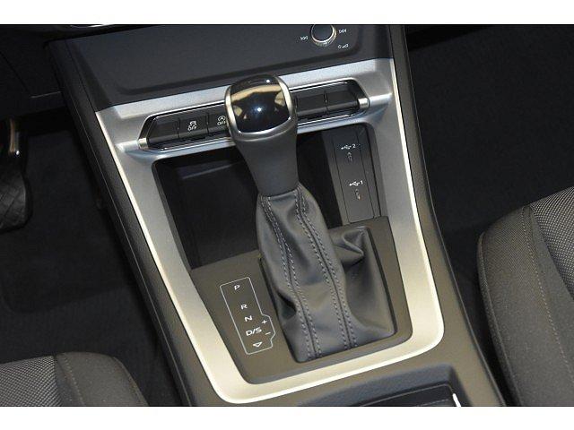 Audi Q3 35 TFSI S-tronic advanced AHK/Optik-Schwarz 
