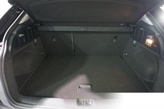 Audi Q2 35 TFSI S-TRONIC S LINE NAVI KLIMA LED LM 