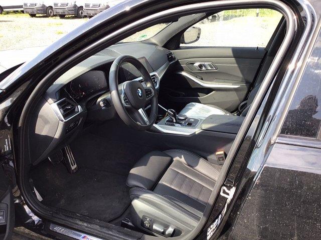 BMW 3er Touring - 330 i xDrive M Sport*UPE 71.220*ACC*Pano