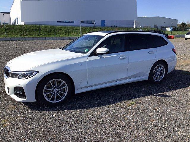 BMW 3er Touring - 330 i xDrive M Sport*UPE 72.400*ACC*Pano