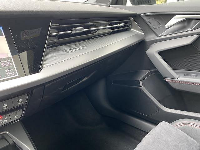 Audi A3 Sportback 40 TDI quattro S line 2,0... 