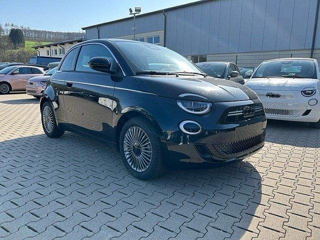 Fiat 500e - Style-Paket Tech-Paket