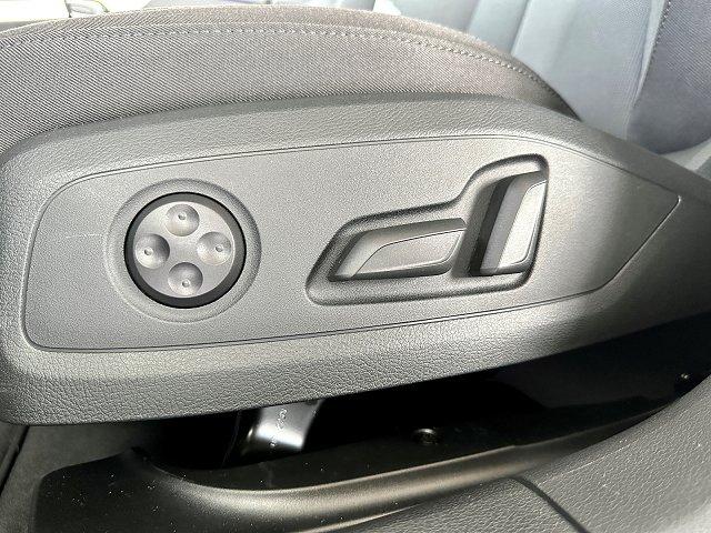 Audi A4 Limousine 40 TDI SOFORT S line Navi digitales Cockpit Matix-LED 19Zoll 