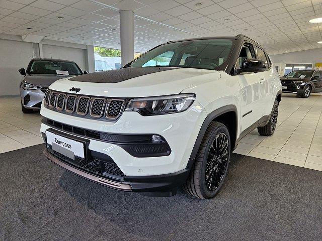 Jeep Compass - UPLAND LED / NAVI ACC/ PANORAMA 360°KAMERA